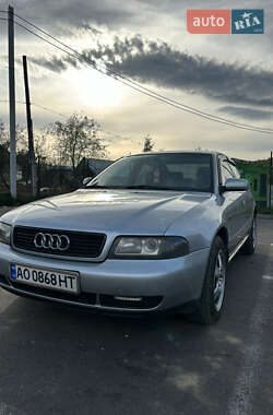 Седан Audi A4 1996 в 