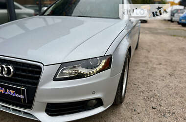 Седан Audi A4 2011 в Києві