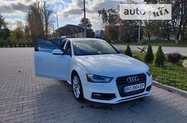 Седан Audi A4 2014 в Тернополі