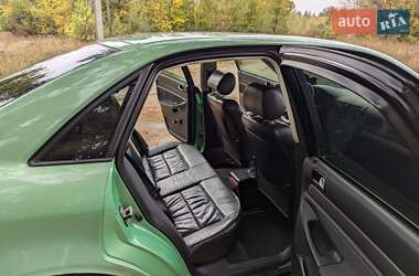 Седан Audi A4 1997 в Миргороде