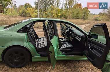 Седан Audi A4 1997 в Миргороде