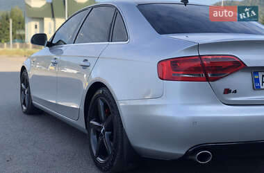 Седан Audi A4 2008 в Хусте