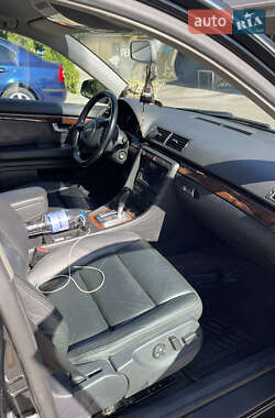 Универсал Audi A4 2003 в 