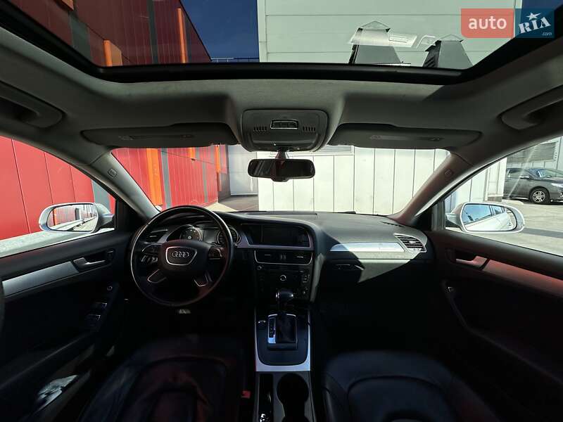 Седан Audi A4 2013 в Києві