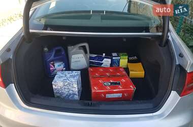 Седан Audi A4 2014 в 