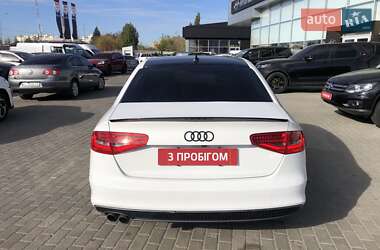 Седан Audi A4 2015 в Полтаві