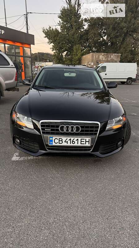 Седан Audi A4 2010 в Києві