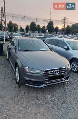 Седан Audi A4 2013 в Луцьку