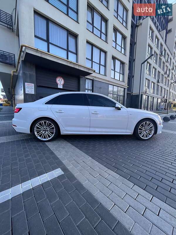 Седан Audi A4 2017 в Львове