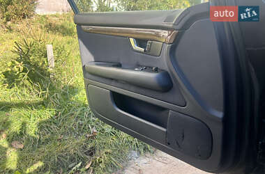Седан Audi A4 2002 в 