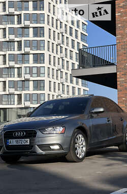 Седан Audi A4 2013 в Києві