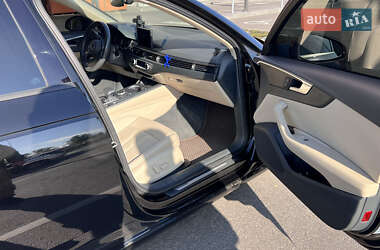 Седан Audi A4 2016 в Александрие