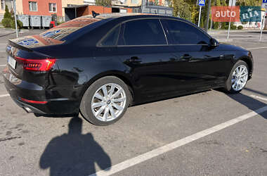 Седан Audi A4 2016 в Олександрії