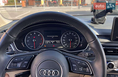 Седан Audi A4 2016 в Александрие