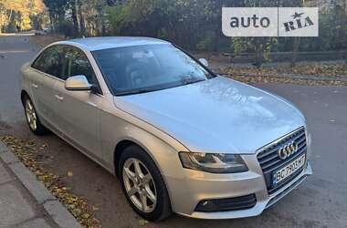 Седан Audi A4 2009 в Львові