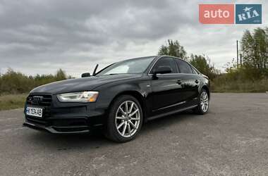 Седан Audi A4 2014 в Рівному