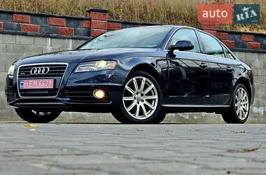 Седан Audi A4 2012 в Ровно