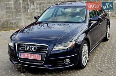 Седан Audi A4 2012 в Ровно