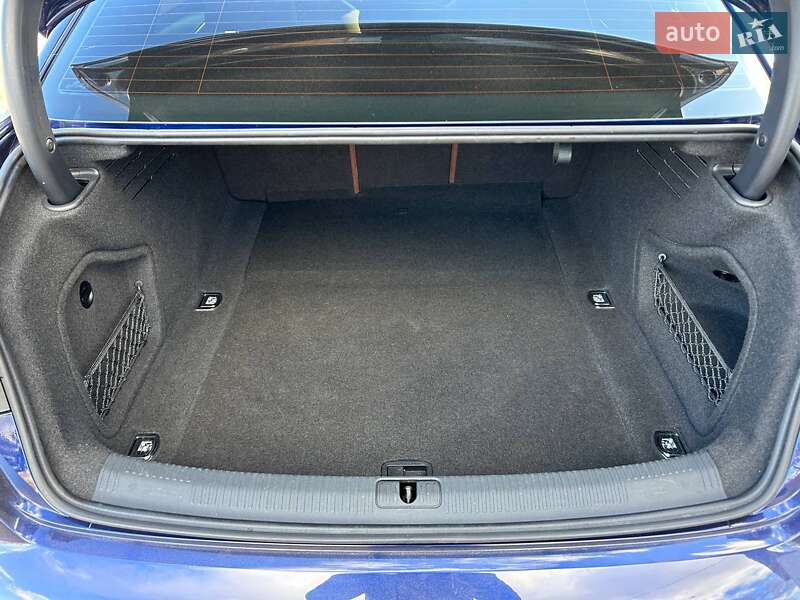 Седан Audi A4 2020 в Киеве фото 11 Седан Audi A4 2020 в Киеве