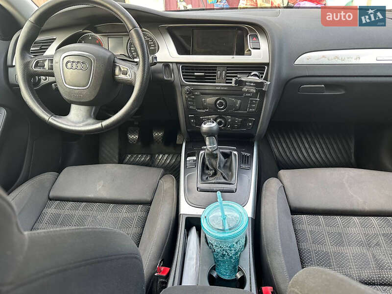Універсал Audi A4 2011 в Житомирі