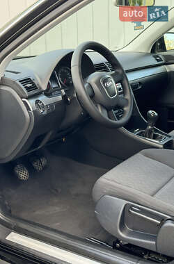 Седан Audi A4 2006 в 