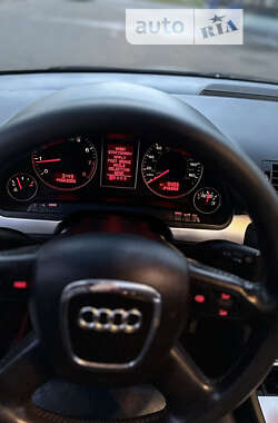 Седан Audi A4 2006 в Тернополе