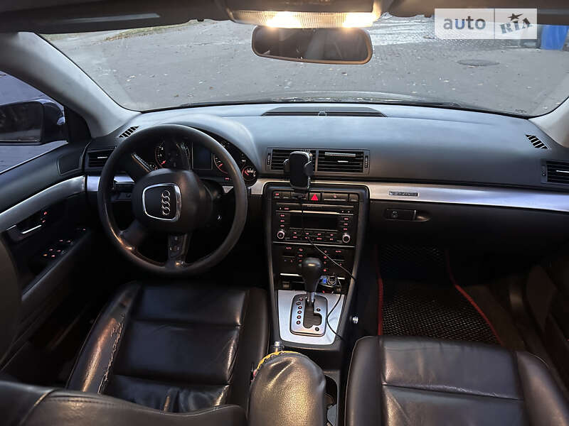 Седан Audi A4 2006 в Тернополе