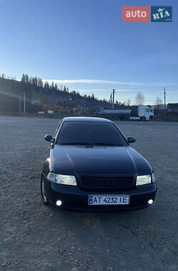 Седан Audi A4 1995 в Ворохте