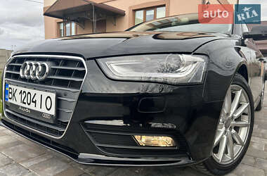 Седан Audi A4 2014 в Рівному