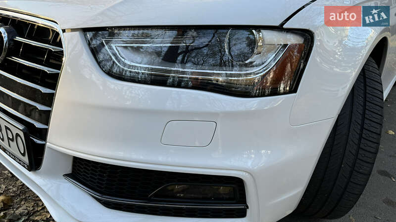 Седан Audi A4 2015 в Виннице