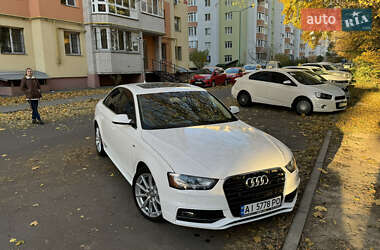 Седан Audi A4 2015 в 