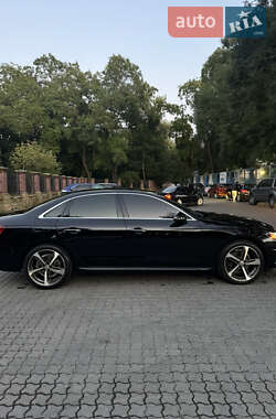 Седан Audi A4 2021 в Одесі