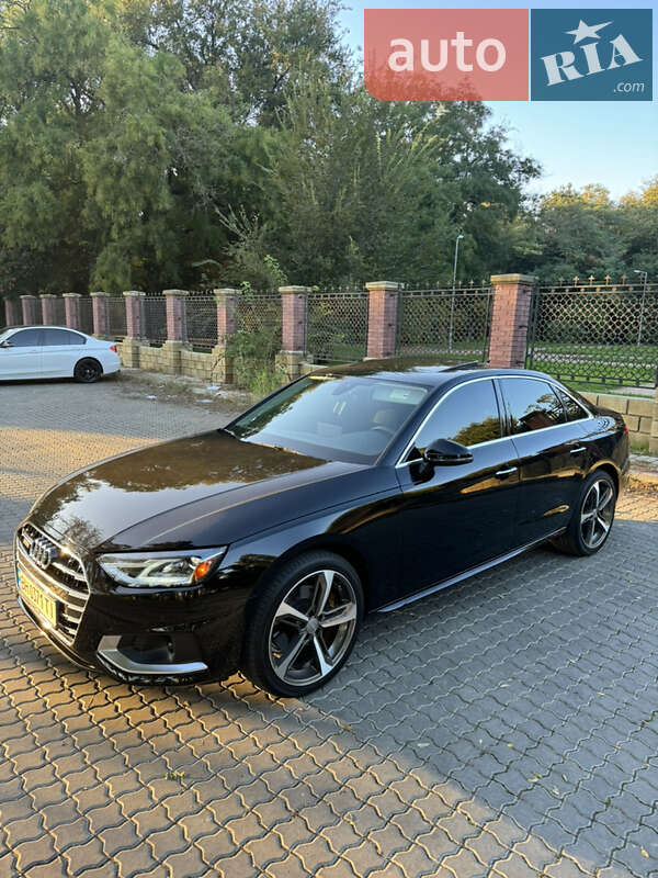 Седан Audi A4 2021 в Одесі