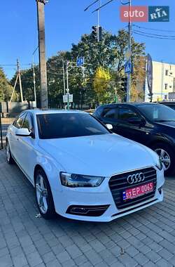 Седан Audi A4 2013 в Полтаві