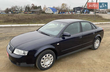 Седан Audi A4 2002 в Сарнах