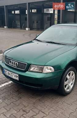 Седан Audi A4 1998 в Червонограді