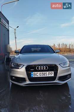 Седан Audi A4 2014 в Львові