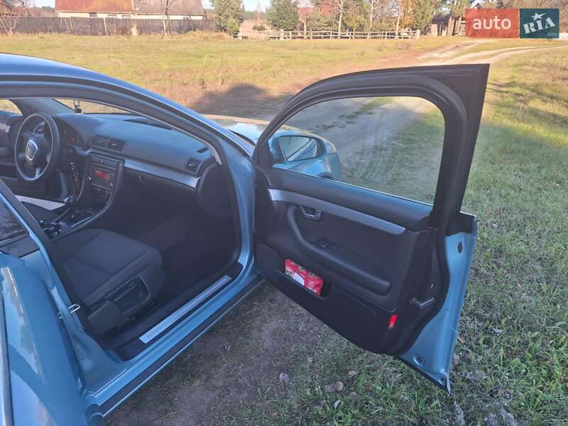 Седан Audi A4 2007 в Кременце