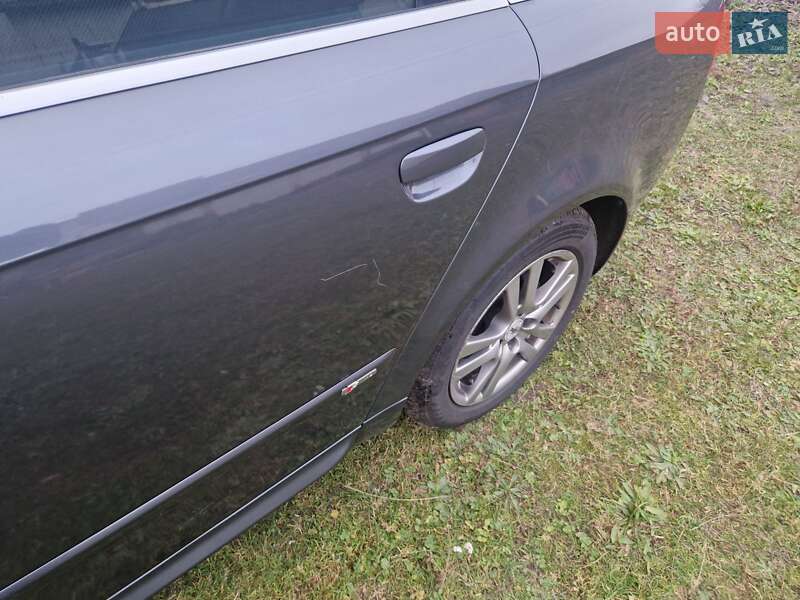 Универсал Audi A4 2005 в Луцке