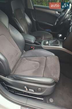 Седан Audi A4 2013 в Коростене