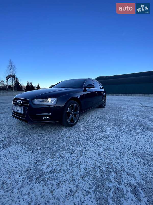 Универсал Audi A4 2012 в Сколе