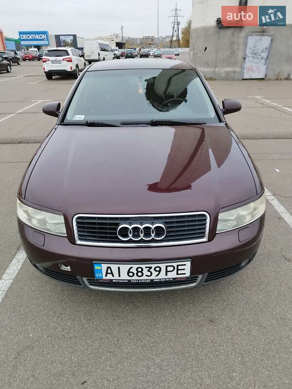 Седан Audi A4 2002 в Києві