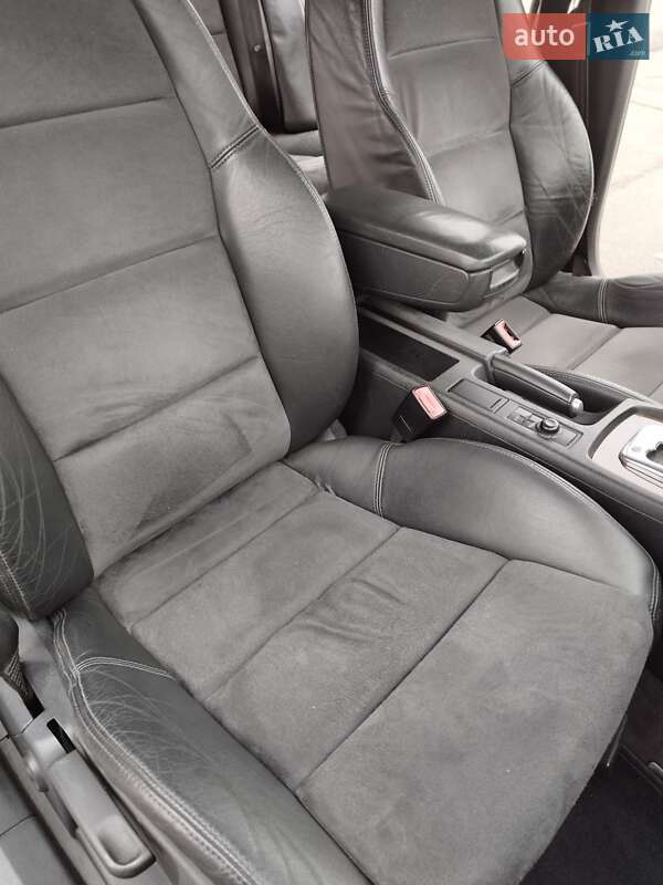 Седан Audi A4 2002 в Києві