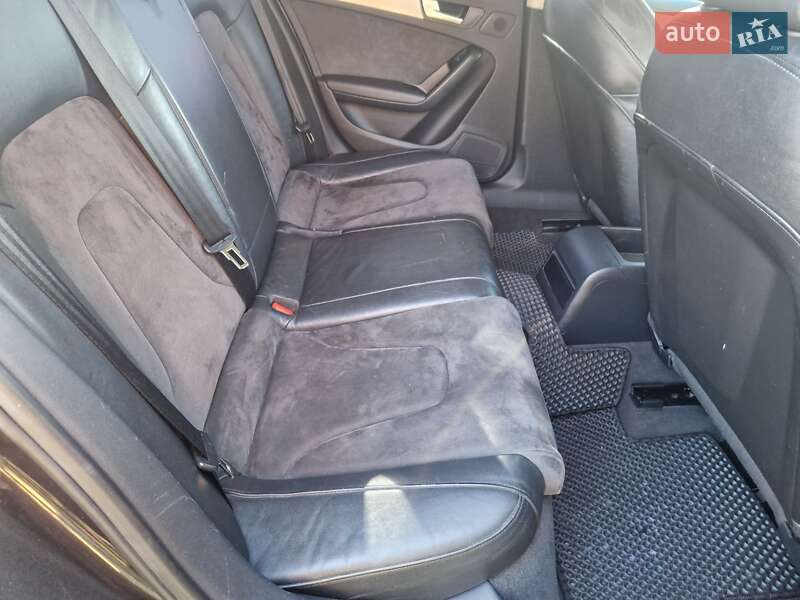 Седан Audi A4 2008 в Каменке