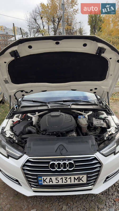 Седан Audi A4 2017 в Киеве