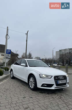 Седан Audi A4 2013 в 