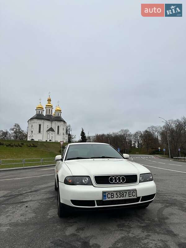 Универсал Audi A4 1997 в Чернигове