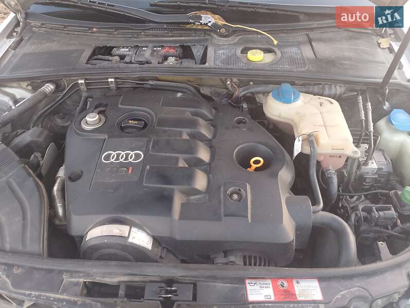 Седан Audi A4 2003 в Тернополе