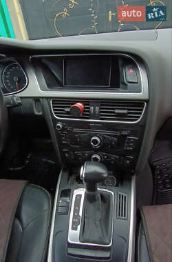 Седан Audi A4 2014 в 