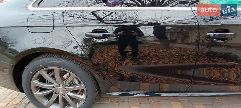 Седан Audi A4 2014 в Березівці